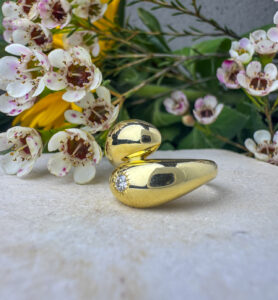 טבעת זהב חיבוק שמש