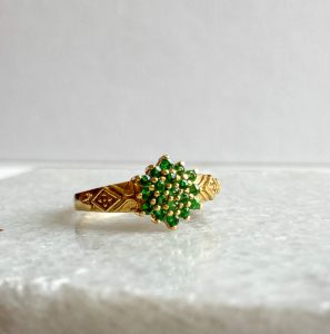 טבעת פריחה בירוק