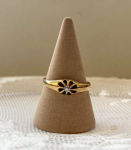 טבעת וינטג -טבעת ניצן