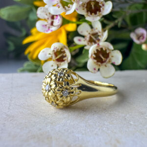 טבעת זהב עומר