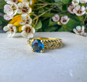 טבעת זהב טופז ברייד